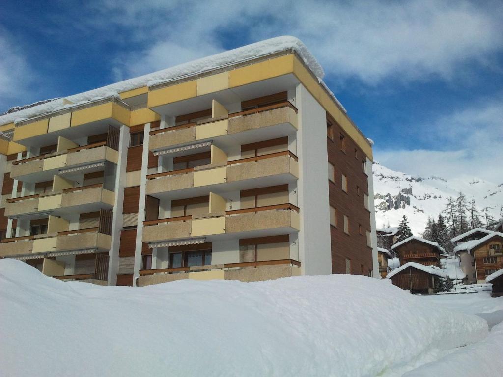 Baron / Baronesse Apartments Leukerbad Exterior photo
