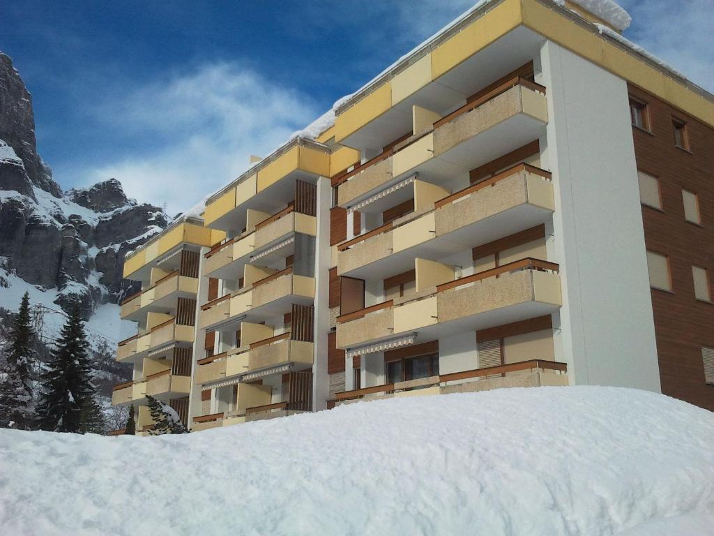 Baron / Baronesse Apartments Leukerbad Exterior photo